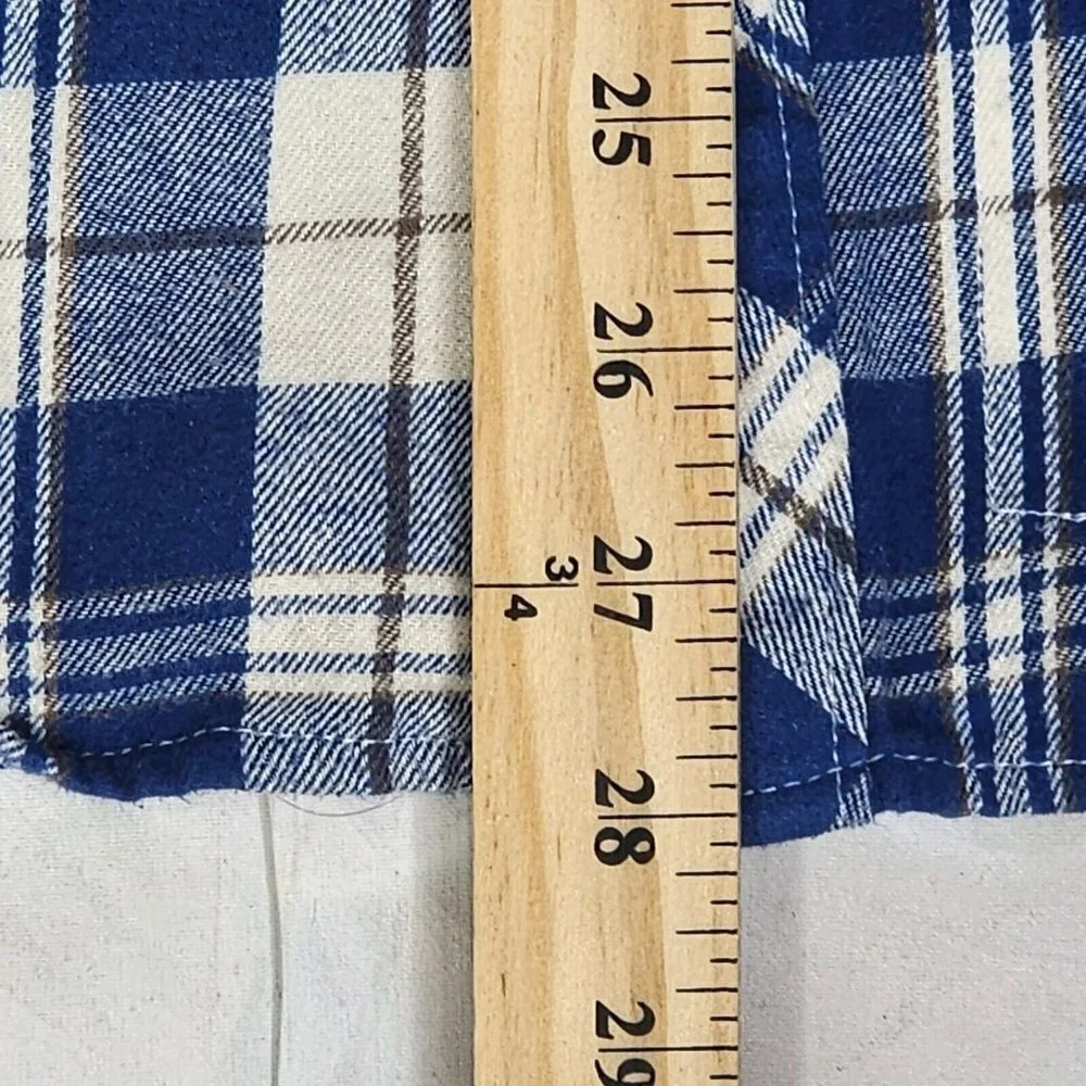 Netflix Stranger Things Plaid Boyfriend Shirt, Women's Medium - Picture 14 of 14